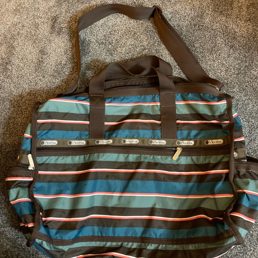LeSportsac duffle